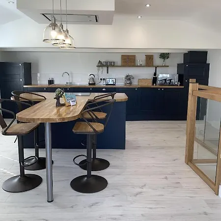 Luxury Cottage, Views Of The Lakes With Hot Tub