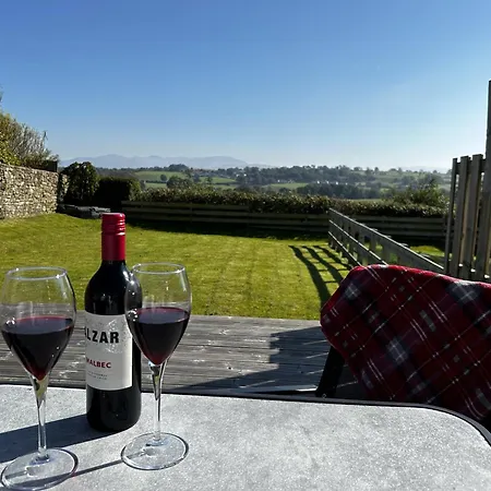 Luxury Cottage, Views Of The Lakes With Hot Tub *