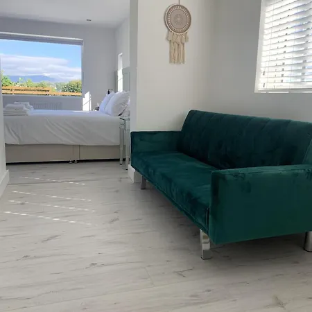 Luxury Cottage, Views Of The Lakes With Hot Tub Holiday home